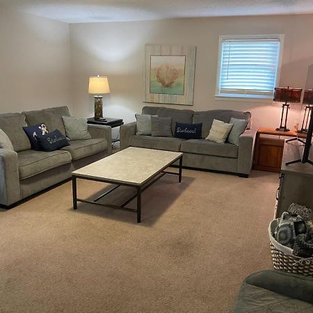 2Br Pet Friendly Home In Sneads Ferry With Parking المظهر الخارجي الصورة