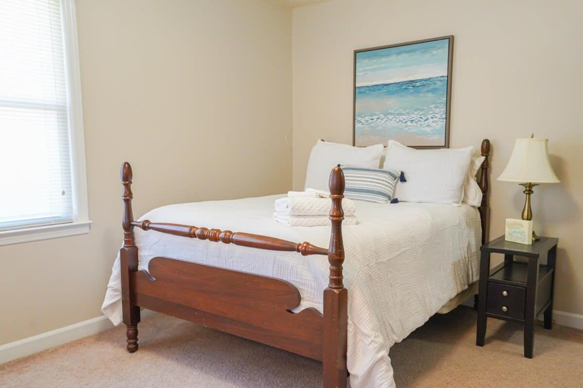 2Br Pet Friendly Home In Sneads Ferry With Parking المظهر الخارجي الصورة