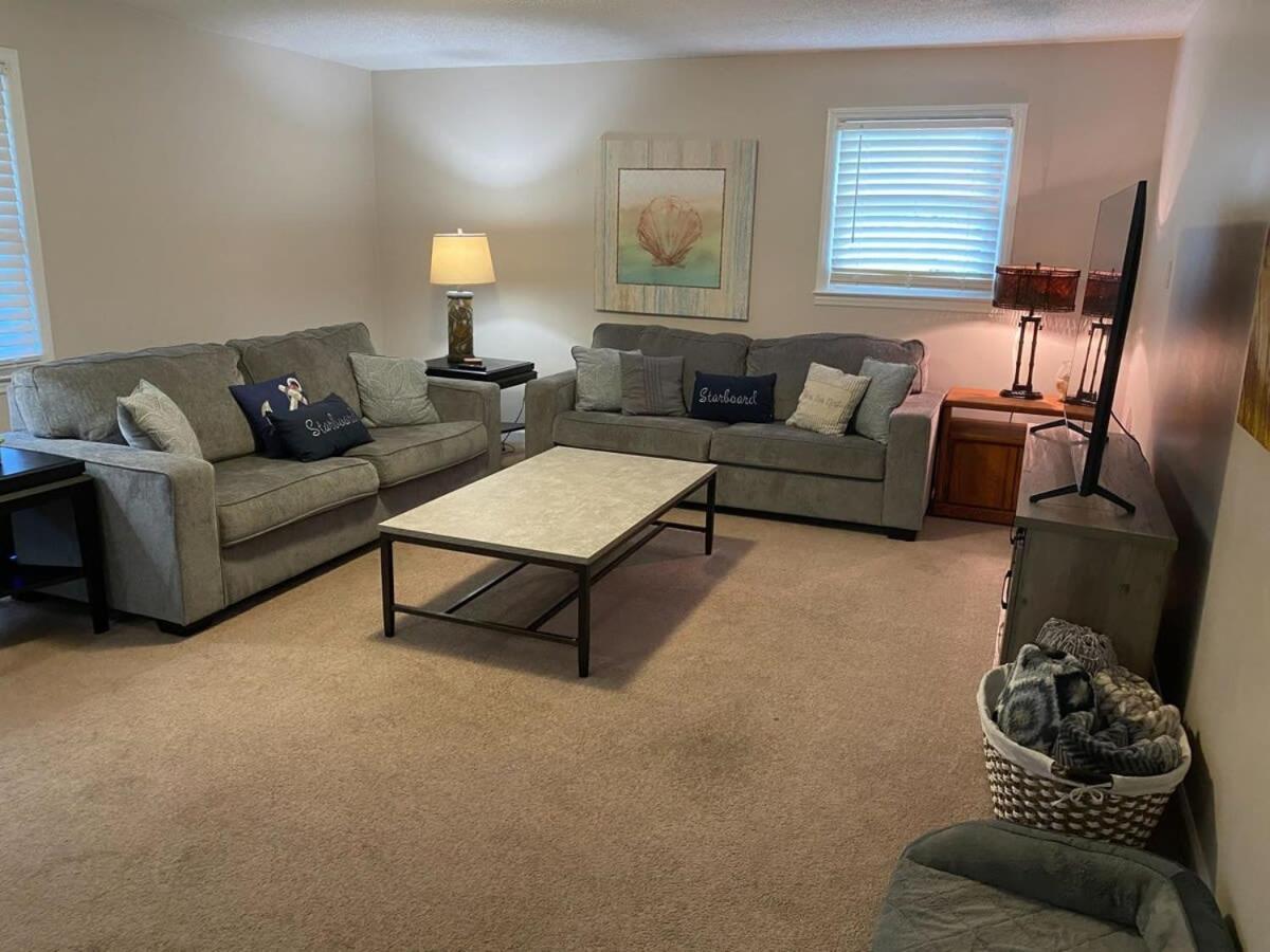 2Br Pet Friendly Home In Sneads Ferry With Parking المظهر الخارجي الصورة